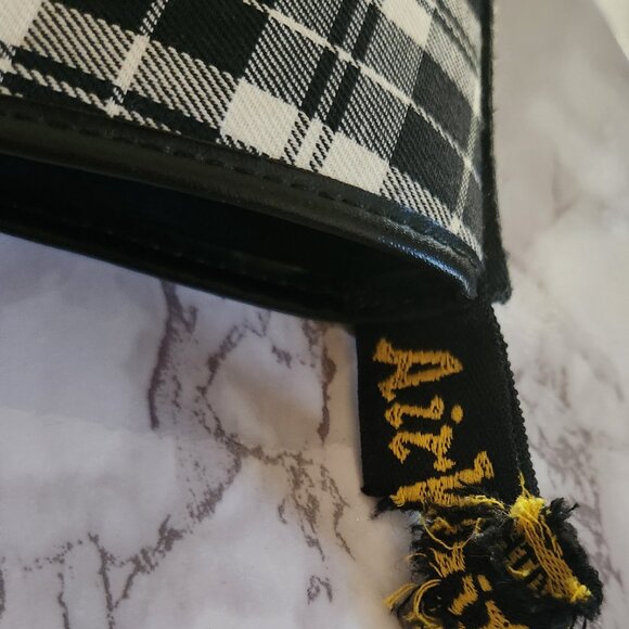 Dr Martens The Original Made in England Plaid Black White Ankle Boots Men 7 - Picture 4 of 10